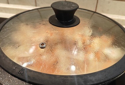 Фото шага рецепта Закусочные шампиньоны на сковороде 191376 шаг 7  