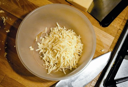 Фото шага рецепта Шаньги с сыром 92710 шаг 1  