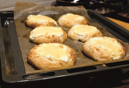 Фото шага рецепта Шаньги с сыром 92710 шаг 12  