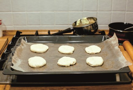 Фото шага рецепта Шаньги с сыром 92710 шаг 6  