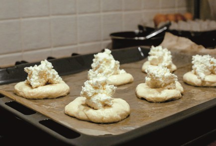 Фото шага рецепта Шаньги с сыром 92710 шаг 7  