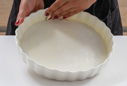 Фото шага рецепта Шарлотка на цельнозерновой муке с пряностями 174827 шаг 7  