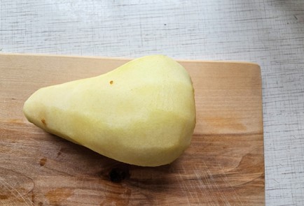 Фото шага рецепта Шарлотка с грушами и яблоками 186710 шаг 6