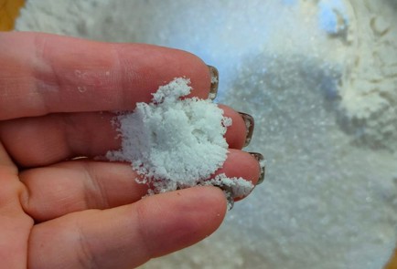 Фото шага рецепта Шарлотка с нектаринами 189950 шаг 4  