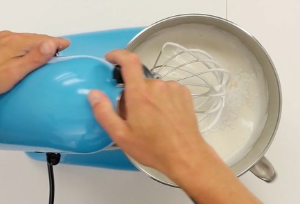 Фото шага рецепта Шарлотка 125602 шаг 3  