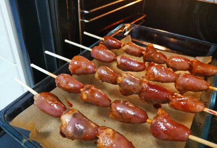 Фото шага рецепта Шашлычки из куриных сердечек 186546 шаг 10  