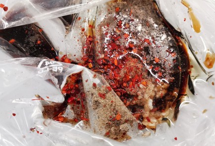 Фото шага рецепта Шашлычки из шампиньонов в духовке 152918 шаг 6  