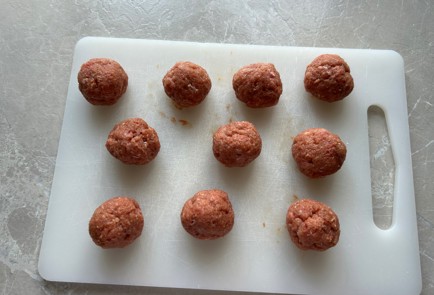 Фото шага рецепта Шашлык из фарша с кабачком 189791 шаг 6  