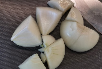 Фото шага рецепта Шашлык из телячьей печени 174428 шаг 1  