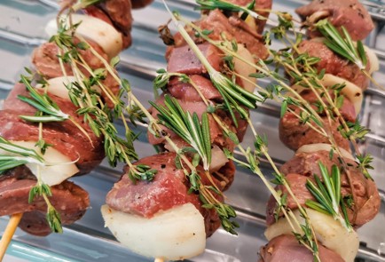 Фото шага рецепта Шашлык из телячьей печени 174428 шаг 8  