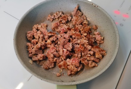 Фото шага рецепта Шаурма с фаршем острая 191568 шаг 3