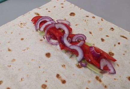 Фото шага рецепта Шаурма с фаршем острая 191568 шаг 5