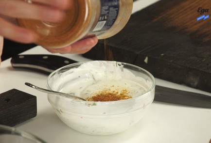 Фото шага рецепта Шаверма с корюшкой 125315 шаг 2  