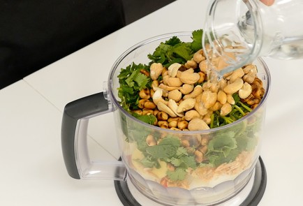 Фото шага рецепта Бразильская курица шиншиндигалинья 104252 шаг 4  