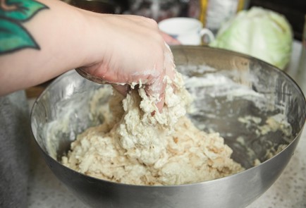 Фото шага рецепта Школьные беляши 92711 шаг 9  