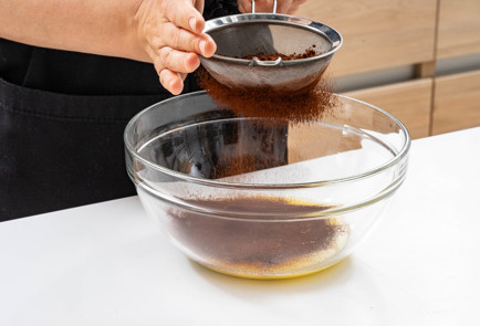 Фото шага рецепта Шоколадные вафли 189719 шаг 2