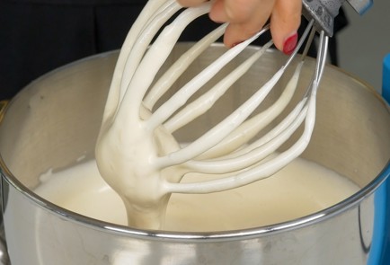 Фото шага рецепта Шоколадный бисквит 151313 шаг 1