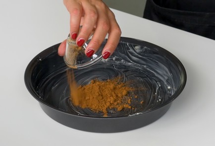 Фото шага рецепта Шоколадный бисквит 151313 шаг 4