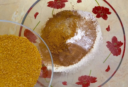 Фото шага рецепта Шоколадный кекс с фундуком 188079 шаг 7  