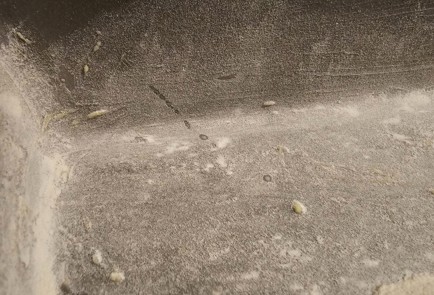 Фото шага рецепта Шоколадный кекс с кедровыми орехами 174817 шаг 10  