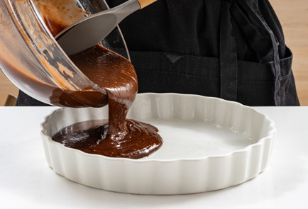 Фото шага рецепта Шоколадный кекс в микроволновке 190031 шаг 7  