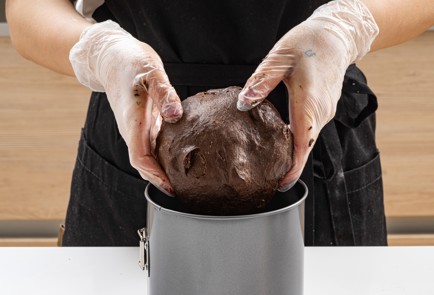 Фото шага рецепта Шоколадный кулич 176174 шаг 8  