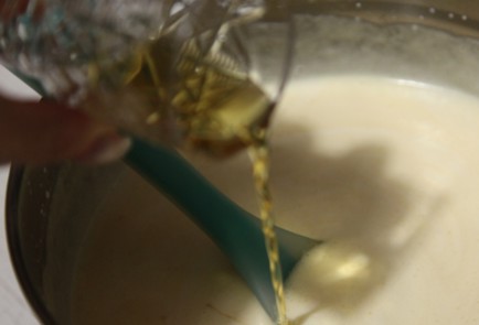 Фото шага рецепта Шоколадный мусс с апельсиновой цедрой и коньяком 173659 шаг 9