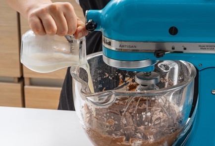 Фото шага рецепта Шоколадный пирог без яиц 175431 шаг 12