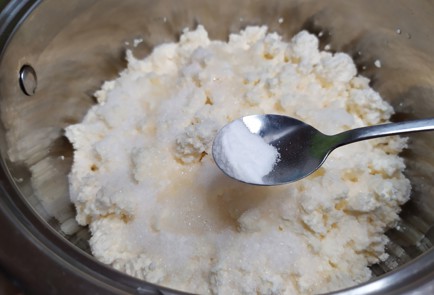 Фото шага рецепта Шоколадный плавленный сыр 188859 шаг 5  