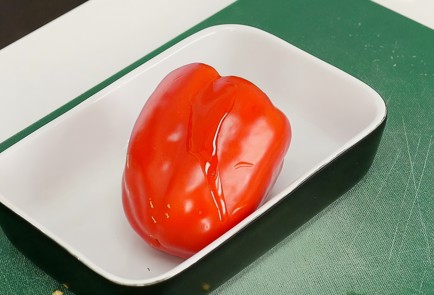 Фото шага рецепта Шопский салат 93059 шаг 1  