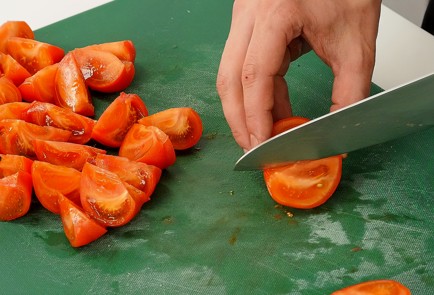 Фото шага рецепта Шопский салат 93059 шаг 6  