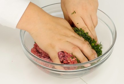 Фото шага рецепта Шотландские яйца с пюре из зеленого горошка с мятой 94008 шаг 2  