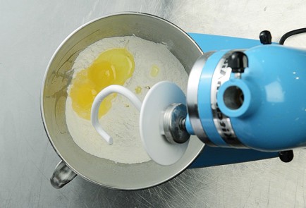 Фото шага рецепта Шпецле с тушеным мясом и картофелем 50648 шаг 2  