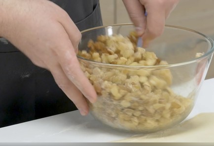 Фото шага рецепта Штрудель с яблоками постный 191465 шаг 12  