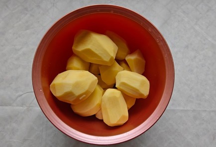 Фото шага рецепта Шурпа на костре 189300 шаг 6  