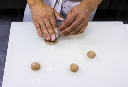 Фото шага рецепта Сицилийские трубочки канноли 126642 шаг 4  