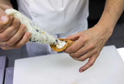 Фото шага рецепта Сицилийские трубочки канноли 126642 шаг 7  