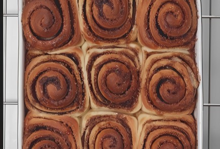 Фото шага рецепта Булочки с корицей 173639 шаг 15  