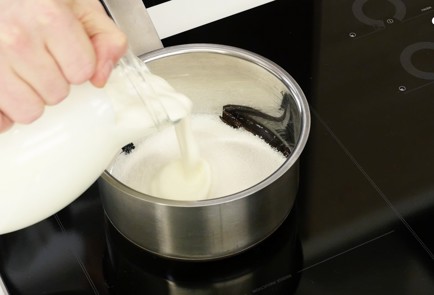 Фото шага рецепта Синяя паннакотта 125097 шаг 2  