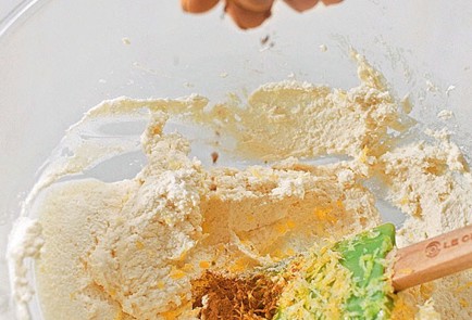 Фото шага рецепта Сырники с кукурузной мукой и вареньем 31209 шаг 3  