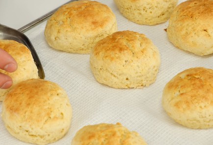 Фото шага рецепта Сконы 92378 шаг 6  