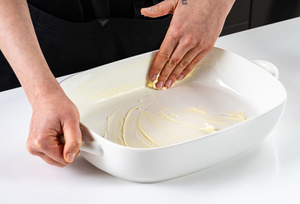 Фото шага рецепта Сладкая запеканка из батата с маршмеллоу 191255 шаг 6  