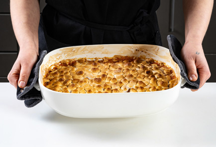 Фото шага рецепта Сладкая запеканка из батата с маршмеллоу 191255 шаг 9  