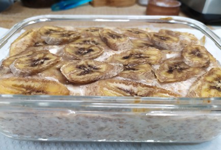 Фото шага рецепта Сладкая запеканка из гречки с бананом 190735 шаг 9  