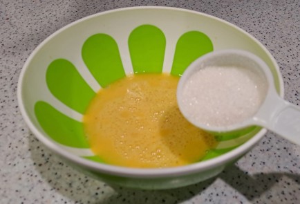 Фото шага рецепта Сладкие гренки к чаю 189352 шаг 6  