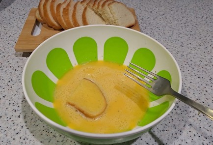 Фото шага рецепта Сладкие гренки к чаю 189352 шаг 8  