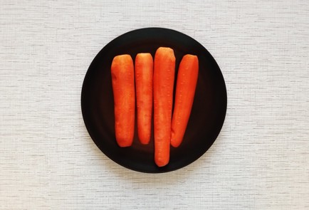 Фото шага рецепта Сладкие сыроедческие онигири 138755 шаг 1  