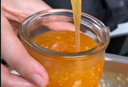 Фото шага рецепта Сладкий соус чили 152845 шаг 10