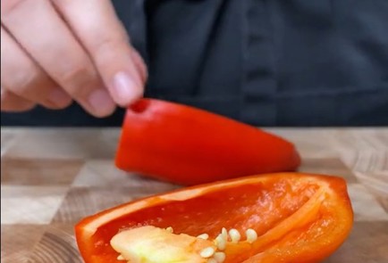 Фото шага рецепта Сладкий соус чили 152845 шаг 2