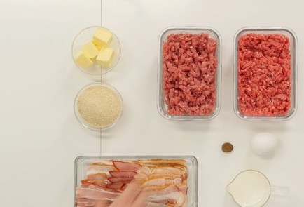 Фото шага рецепта Котлеты Славинк 114339 шаг 1  